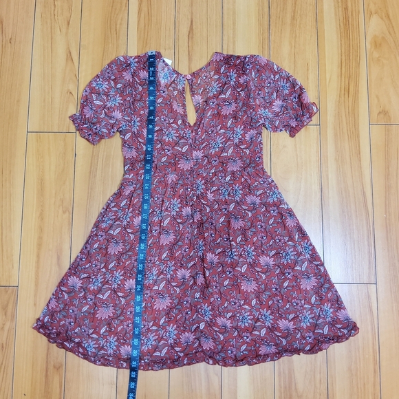 Francesca's Christiana Red Mixed Floral Paisley Mini Dress Size XS - Picture 5 of 12